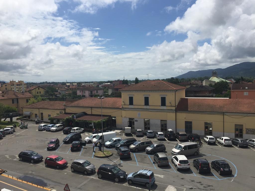 B&B Del Viaggiatore Sarzana Kültér fotó