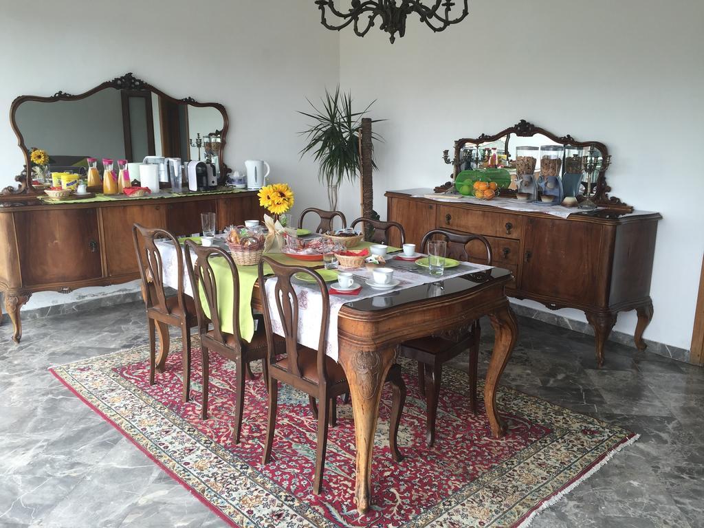 B&B Del Viaggiatore Sarzana Kültér fotó